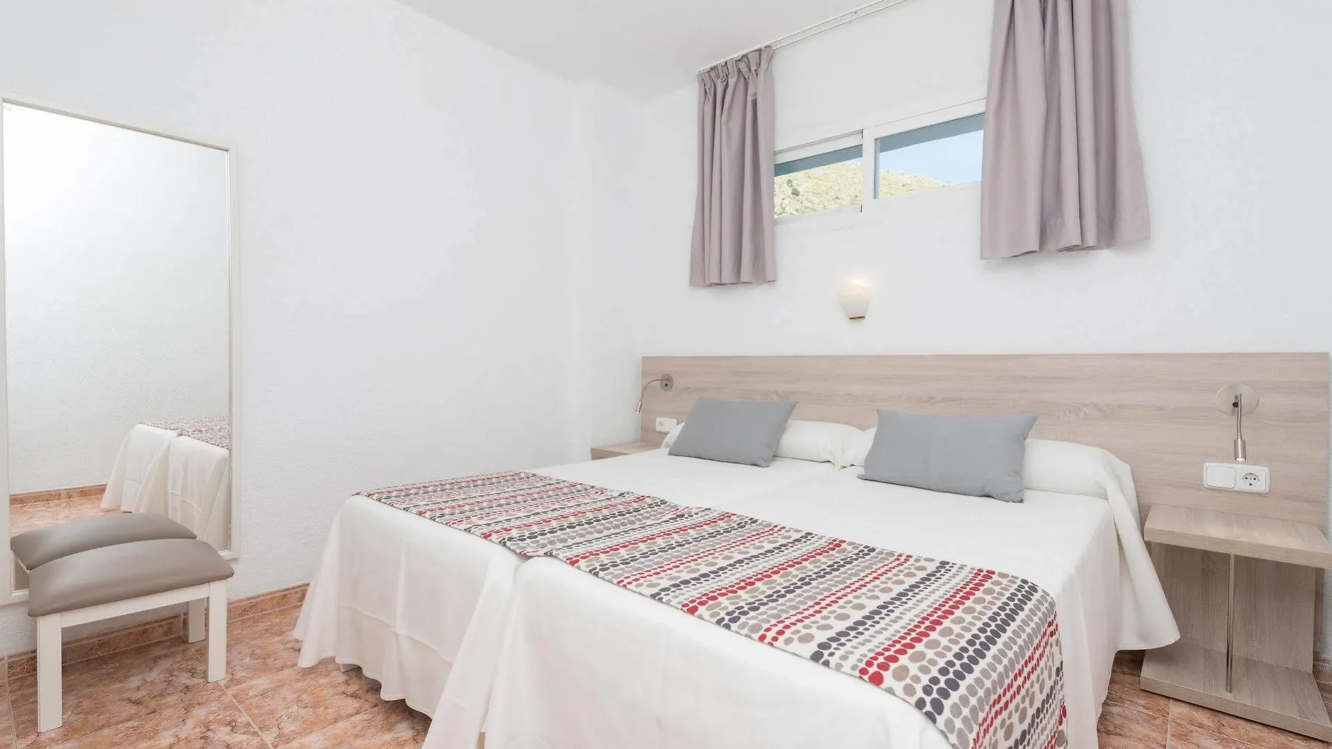 Apartamentos Siesta I Port de Alcudia  Apartment